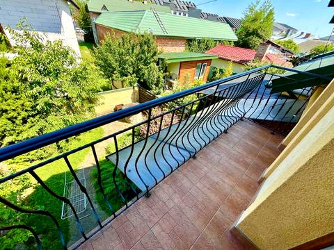 будинок за адресою Івана Франка вул.