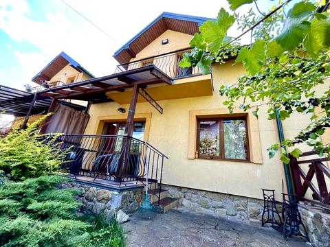 будинок за адресою Івана Франка вул.