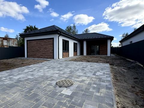 будинок за адресою Успішна