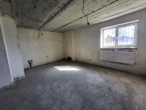 комерційна за адресою Бориса Гмирі вул., 18-А