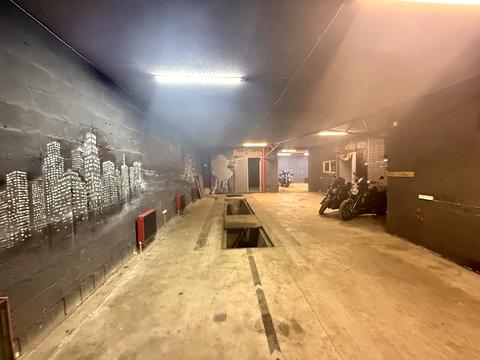 комерційна за адресою Старочумацька вул. (Байкальська), 60А