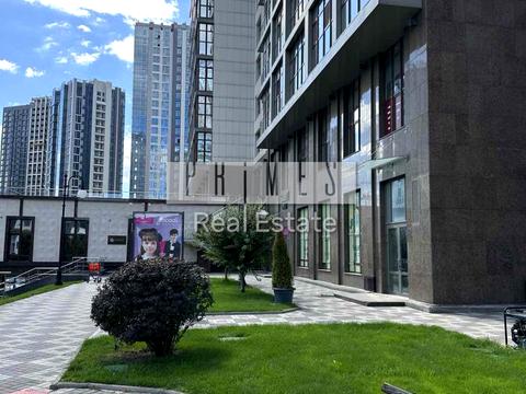 комерційна за адресою Андрія Верхогляда вул. (Михайла Драгомирова), 20