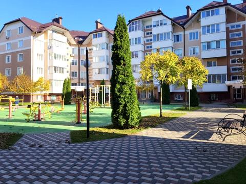 комерційна за адресою Бориса Гмирі вул., 18-А