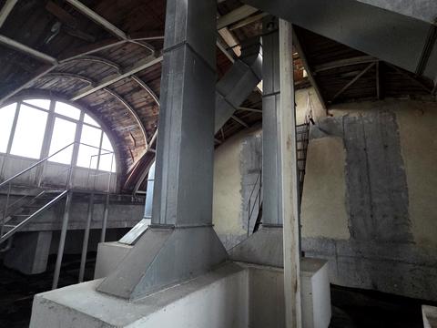 коммерческая по адресу Днепровская набережная ул., 25