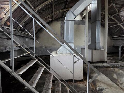 коммерческая по адресу Днепровская набережная ул., 25