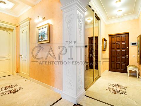 квартира за адресою Старонаводницька вул., 6-Б