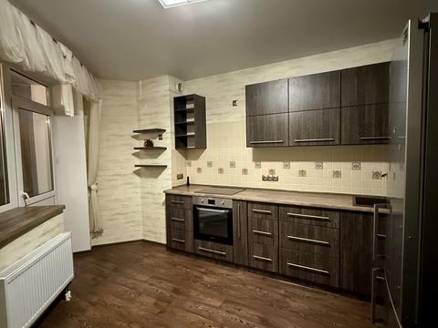 квартира за адресою Лазурна вул., 5 к12