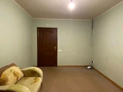 комерційна за адресою Миколи Руденка вул. (Войцеховича), 60Б