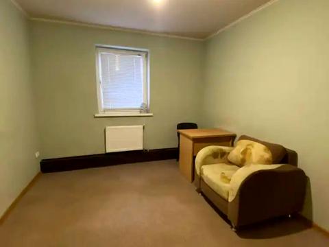 комерційна за адресою Миколи Руденка вул. (Войцеховича), 60Б