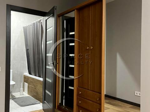 квартира за адресою Зарічна вул., 16