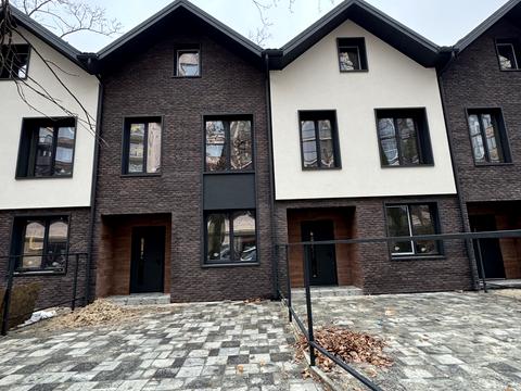 будинок за адресою Київська вул.