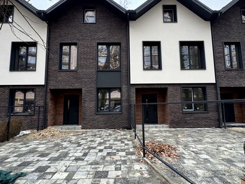 будинок за адресою Київська вул.