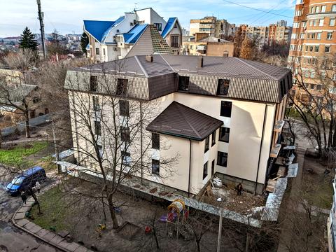 квартира за адресою Яслинська вул., 3