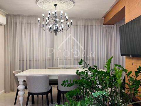 квартира за адресою Голосіївський просп. (40-річчя Жовтня), 60