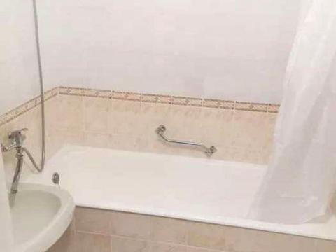 квартира по адресу Ревуцкого ул., 42-Б