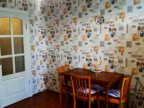 квартира по адресу Ревуцкого ул., 42-Б