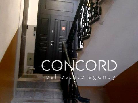 комерційна за адресою Михайлівська вул., 16-Б