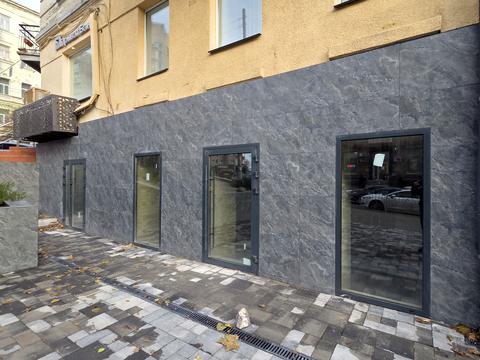 коммерческая по адресу Саксаганского ул., 61