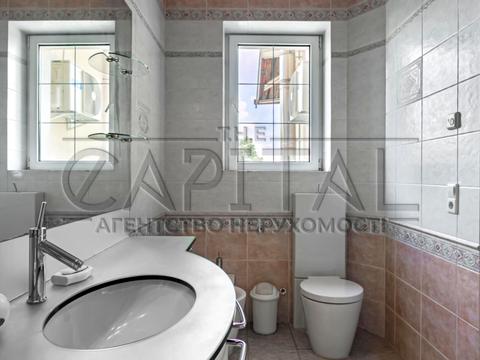 будинок за адресою пер. Каштановий, 12