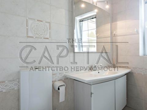 будинок за адресою пер. Каштановий, 12