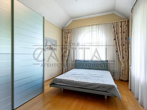 будинок за адресою пер. Каштановий, 12