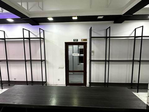 коммерческая по адресу Балабана ул., 12