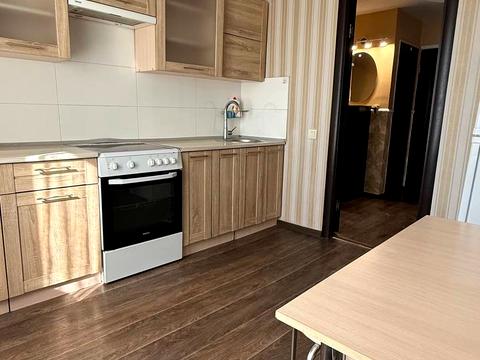 квартира за адресою Квартальна вулиц вул. (Гладкова), 3