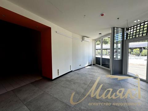 коммерческая по адресу Андрея Верхогляда ул. (Михайла Драгомирова), 12