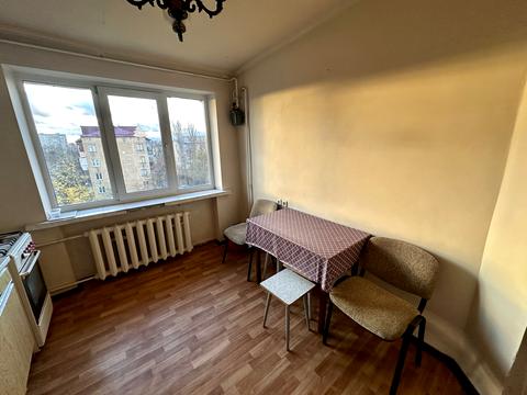 квартира за адресою Чорних Запорожців вул. (Петра Запорожця), 13