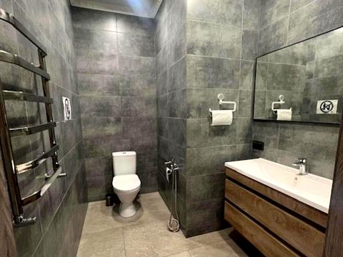 коммерческая по адресу Большая Васильковская ул. (Красноармейская), 72