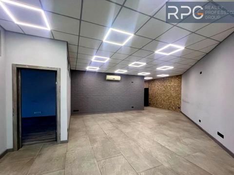 коммерческая по адресу Большая Васильковская ул. (Красноармейская), 72