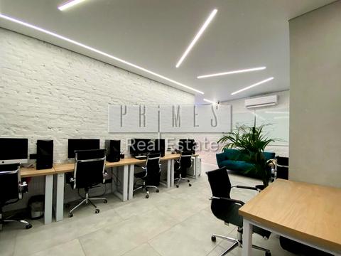 коммерческая по адресу Андрея Верхогляда ул. (Михайла Драгомирова), 19-А