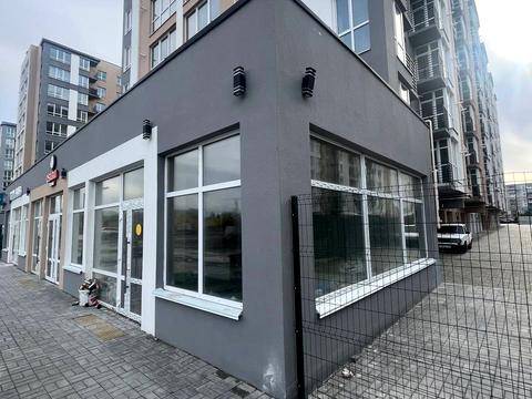 комерційна за адресою Співдружності вул., 5