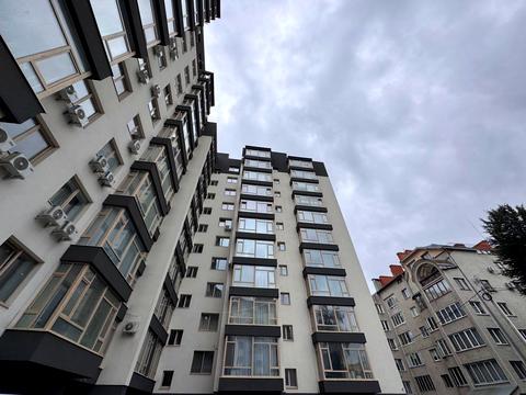 квартира за адресою Августина Волошина вул., 2-Б