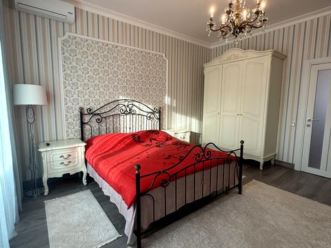 квартира по адресу Леси Украинки бульв., 16-А