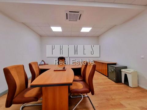 комерційна за адресою Інститутська вул., 18