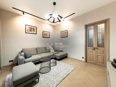 квартира за адресою Микільсько-ботанічна, 17/19