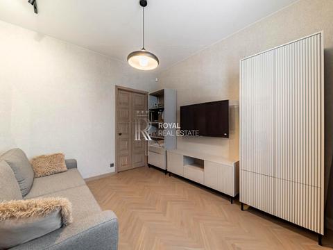 квартира за адресою Микільсько-ботанічна, 17/19