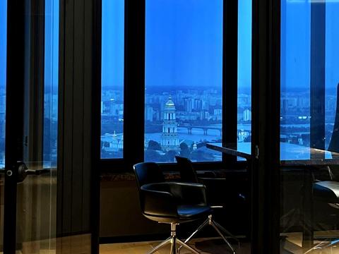 комерційна за адресою Київ, Кловський узвіз (Кловський), 7a