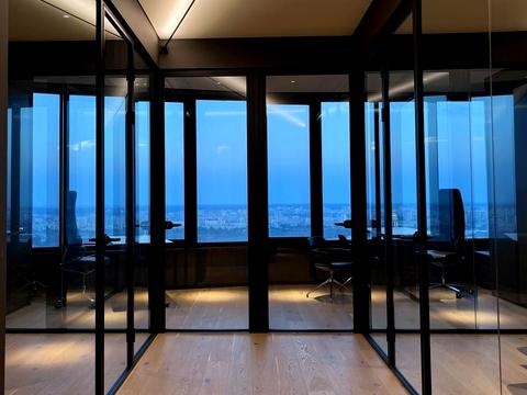 комерційна за адресою Київ, Кловський узвіз (Кловський), 7a