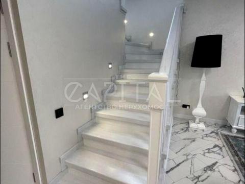 будинок за адресою Ягідна вул.