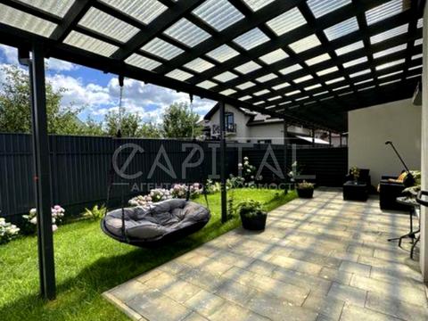 будинок за адресою Ягідна вул.