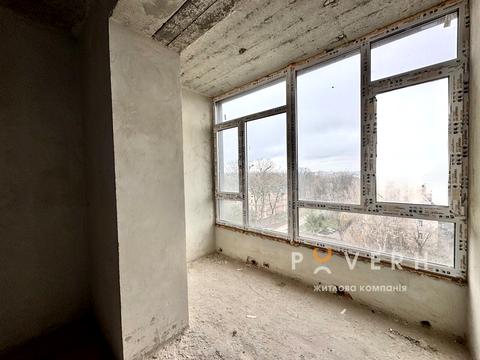 квартира за адресою Августина Волошина вул., 1