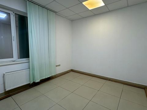 комерційна за адресою Юрія Шумського вул., 3-Г