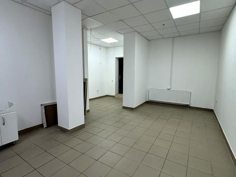 комерційна за адресою Юрія Шумського вул., 3-Г