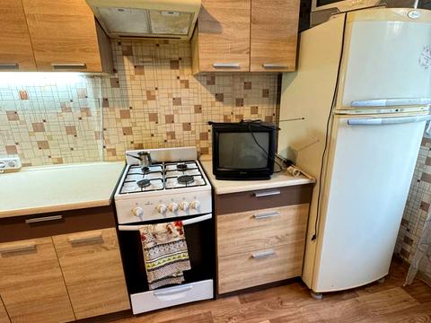 квартира за адресою Івана Фунтового вул., 27