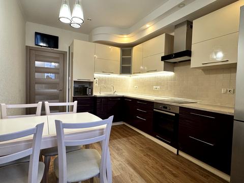 квартира по адресу Патриарха Мстислава Скрипника ул., 40