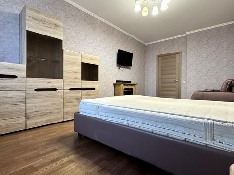 квартира по адресу Патриарха Мстислава Скрипника ул., 40