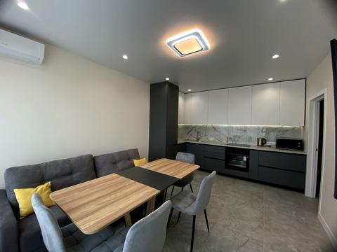 квартира за адресою Золотоустівська вул., 25