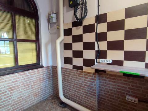 комерційна за адресою Тараса Шевченка бульв., 12